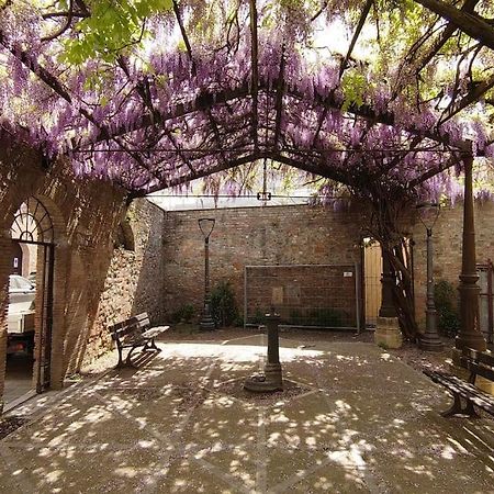 شقة La Casina Del Dazio - Perugia Centro Storico المظهر الخارجي الصورة